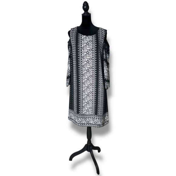 Luxology Black and White Vertical Geometric Pattern Shoulder Cutout Mini Dress - Picture 2 of 16